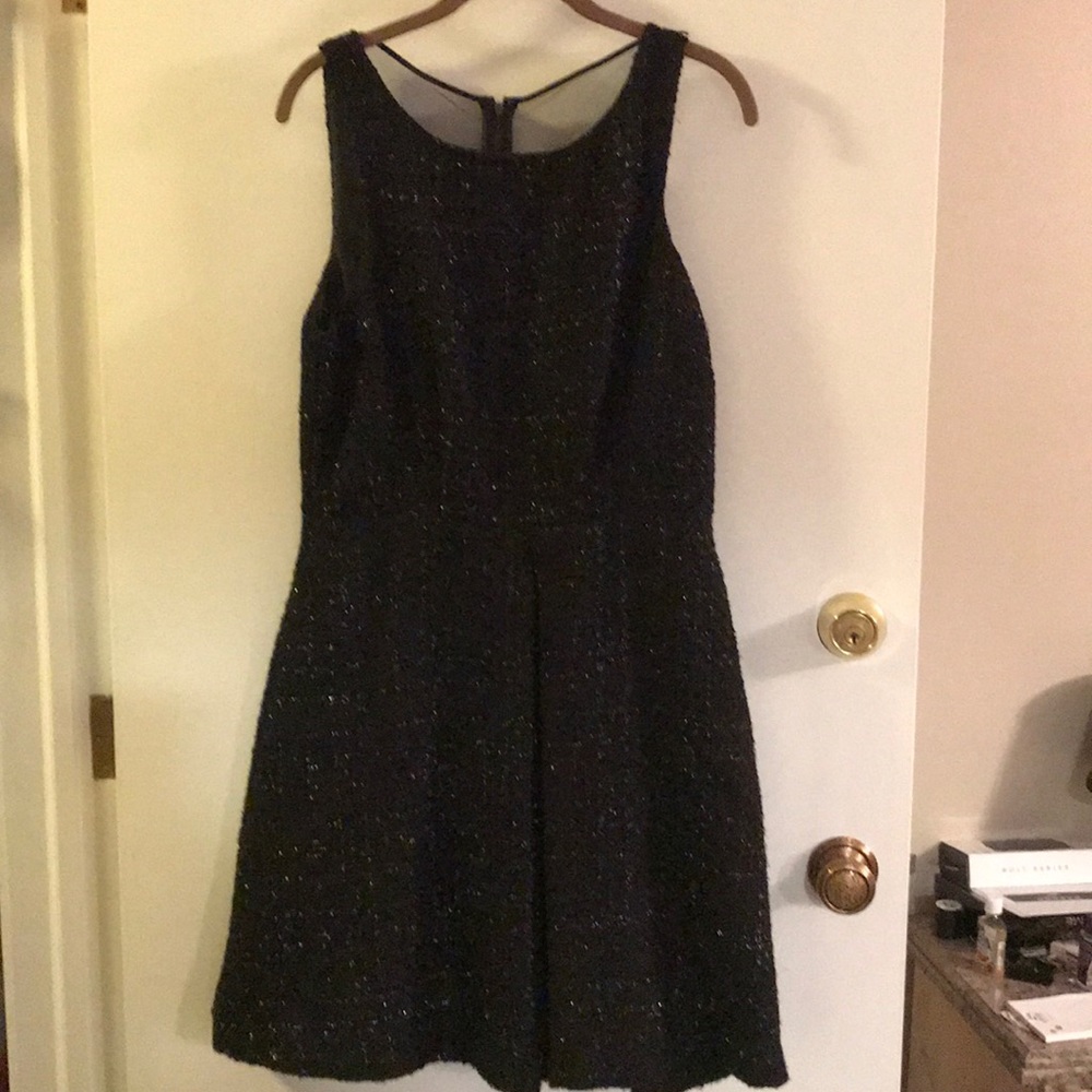 Sprinkling black dinner dress